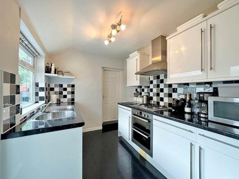 House Daw End Lane in Walsall