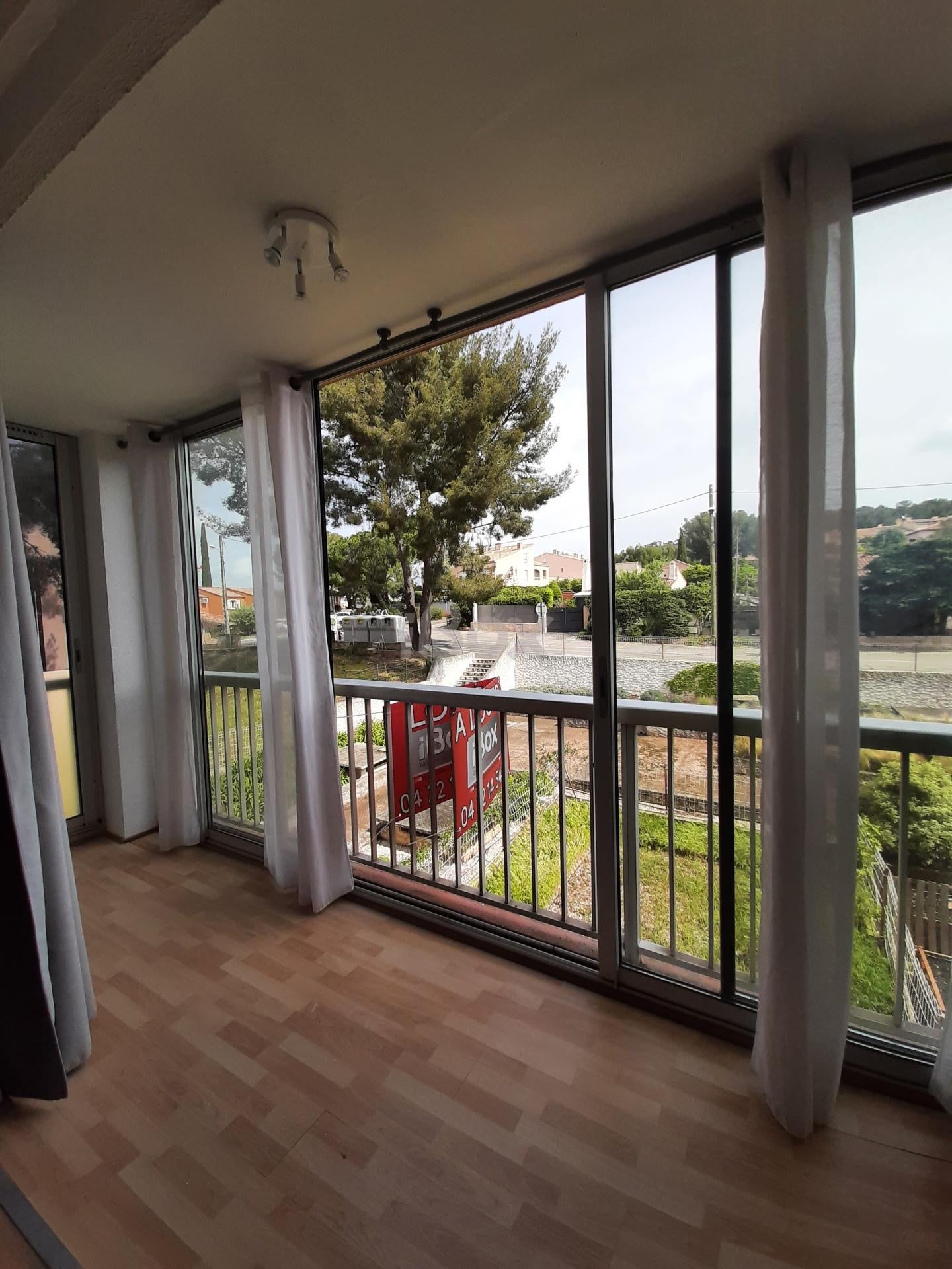 Flat Avenue des Romarins in Saint-Mandrier-sur-Mer