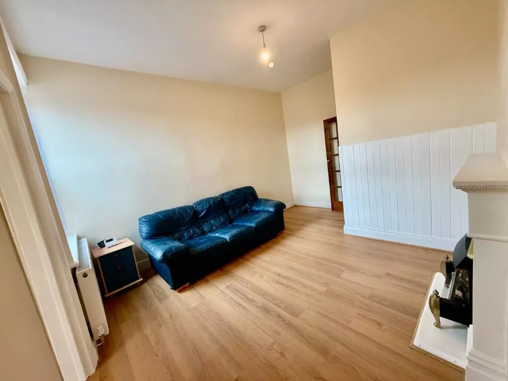 Flat Camborne Grove in Gateshead