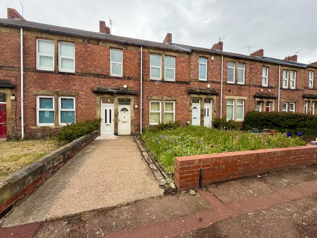 Flat Camborne Grove in Gateshead