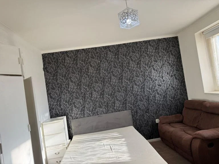 Room Chester Road in Epping Forest
