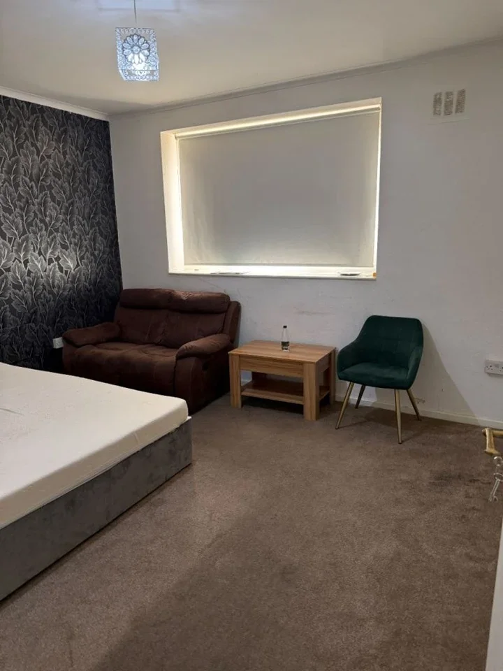 Room Chester Road in Epping Forest