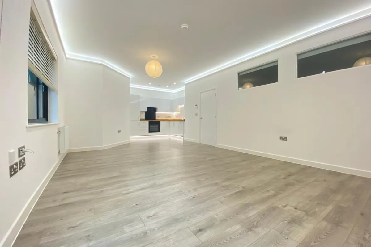 Flat Edinburgh Way in Harlow