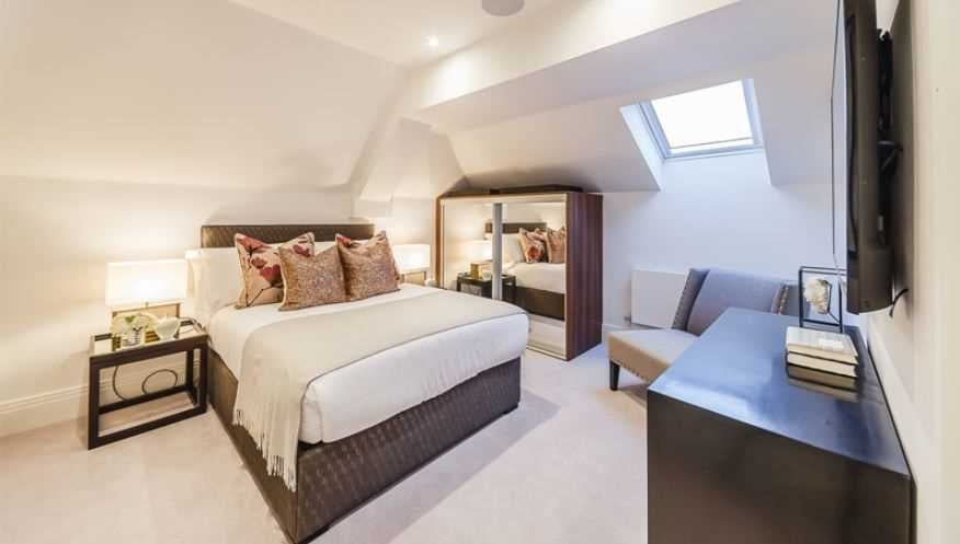 Flat Rainville Road in Greater London