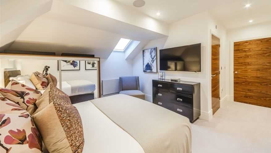Flat Rainville Road in Greater London