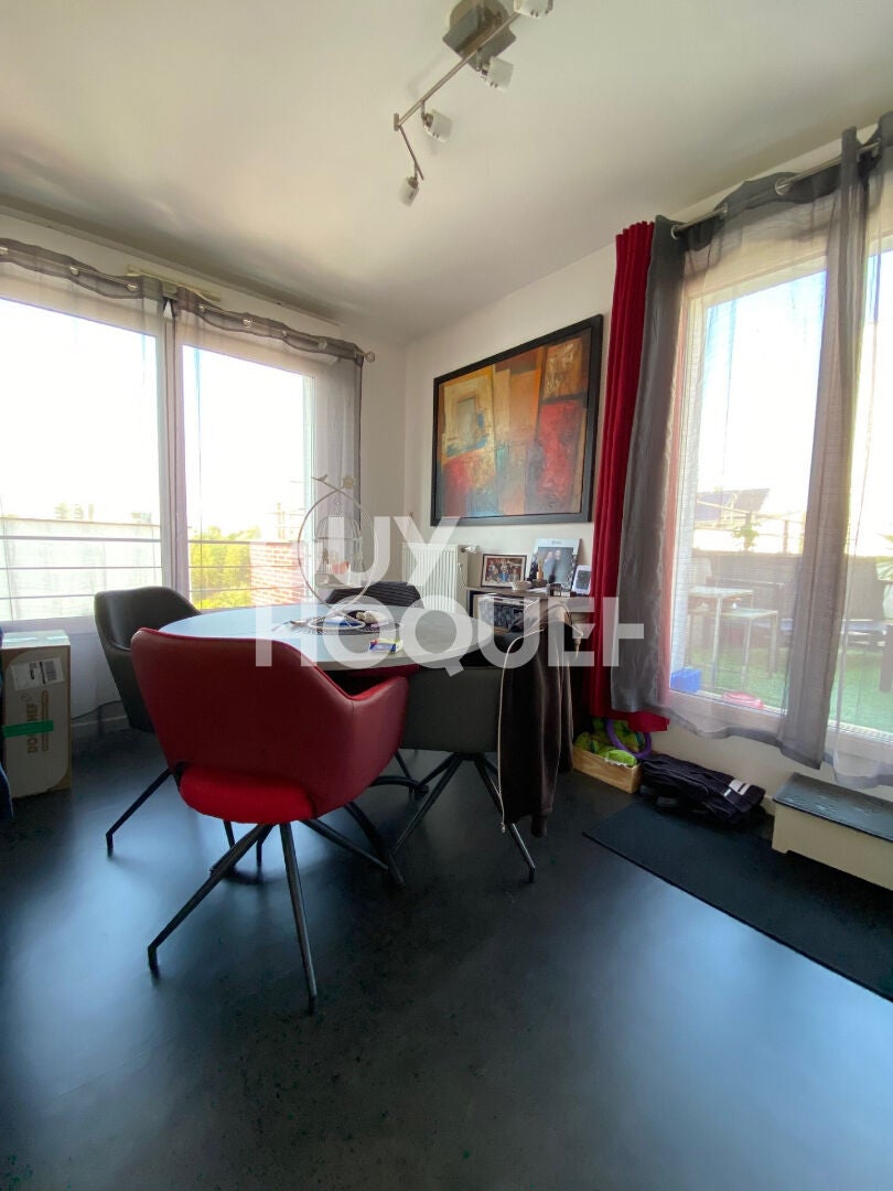 Appartement Rue Jean Chardavoine à Stains