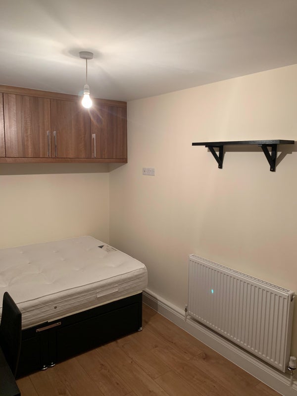 Flat Distin Street in Greater London
