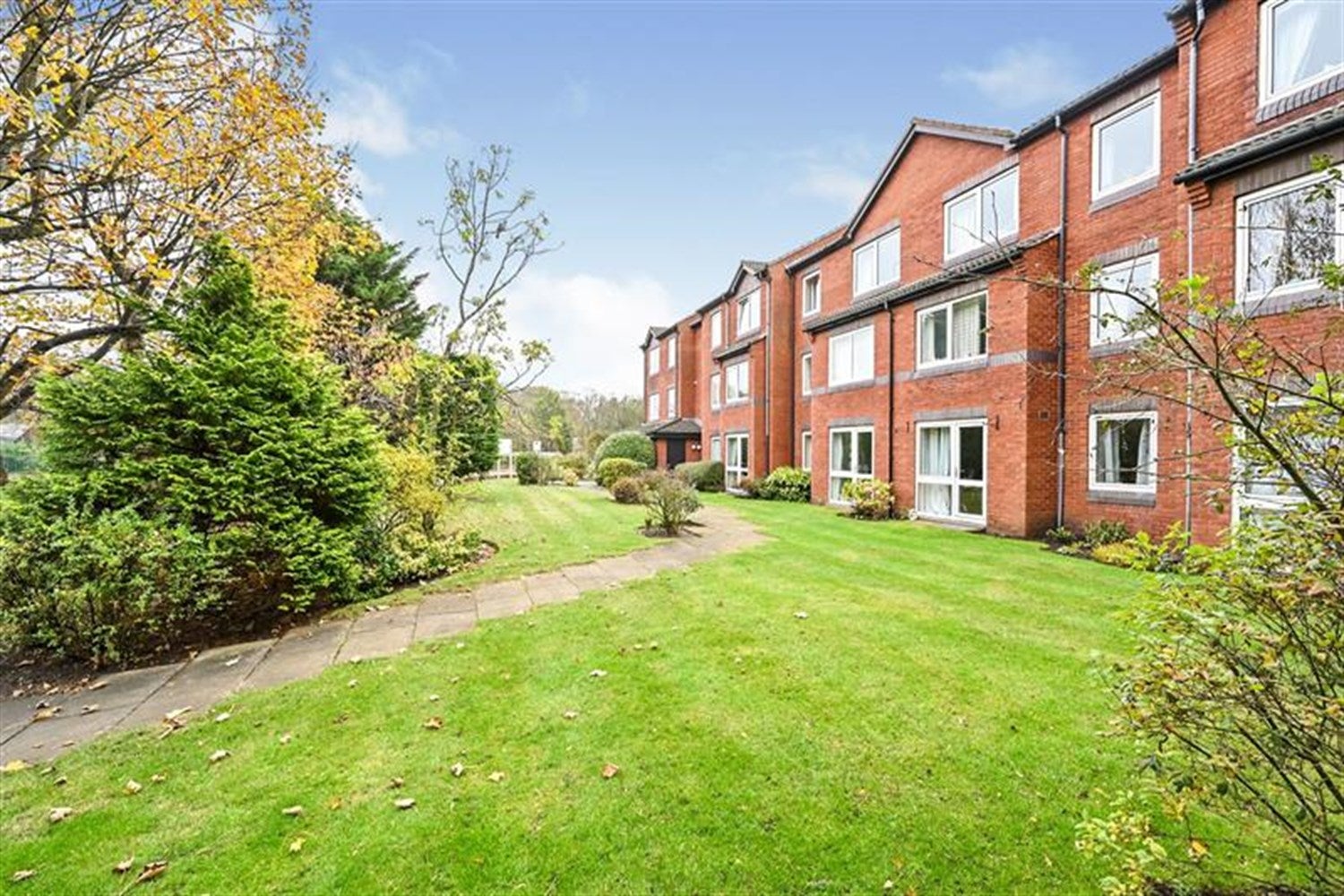 Flat Manchester Road in Southport