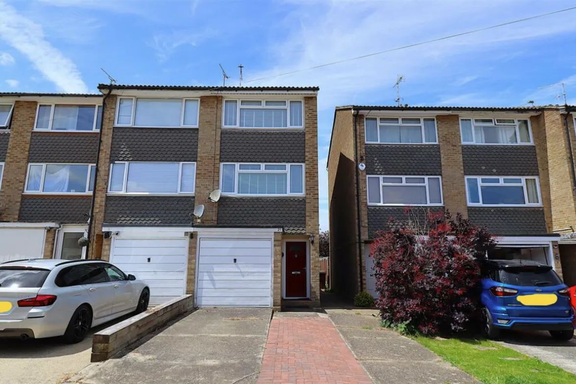 House Caldew Avenue in Gillingham