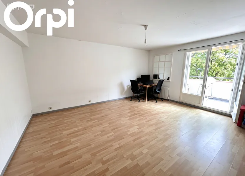 Flat Rue des Monts d'Arrée in Montigny-le-Bretonneux