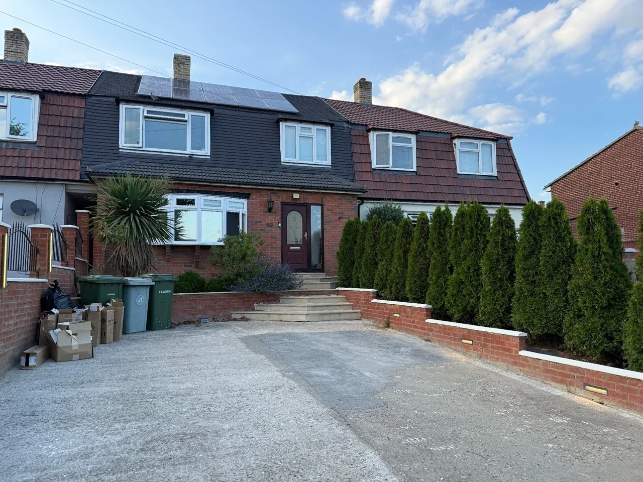 House Whitchurch Road in Greater London