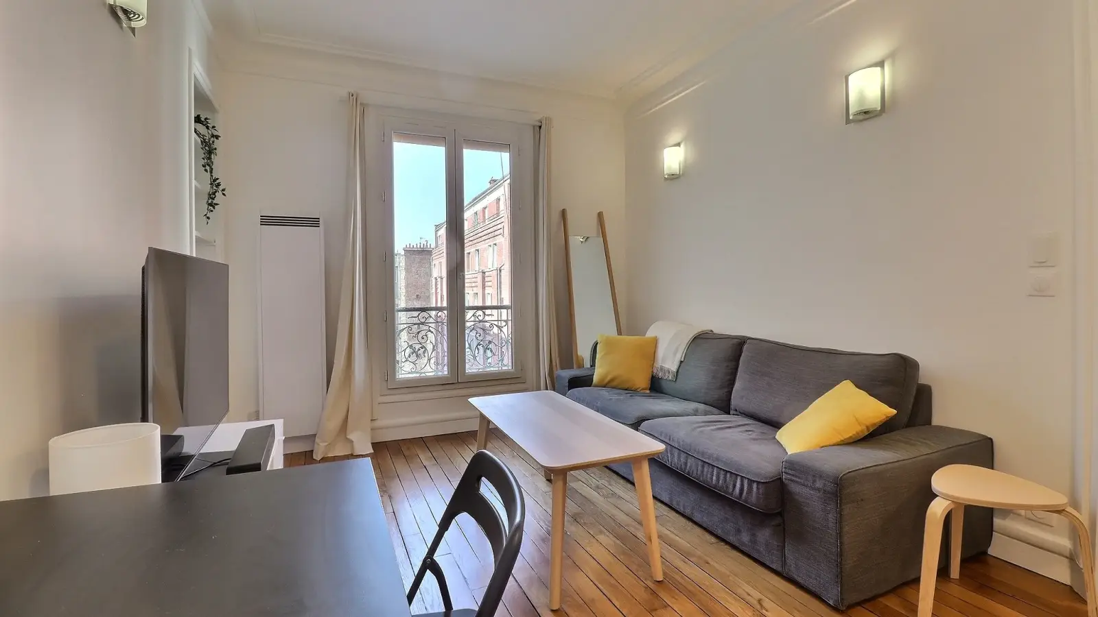 Appartement Rue de Chabrol à Paris