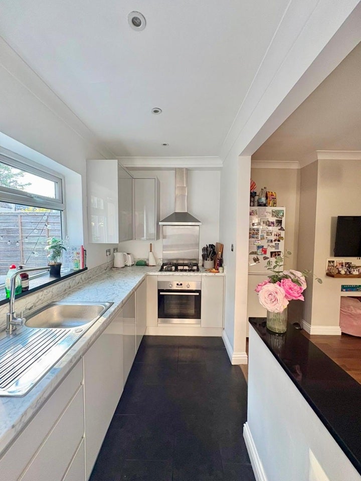 Flat Kettering Street in Greater London