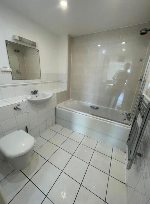 Room Langbourne Place in Greater London