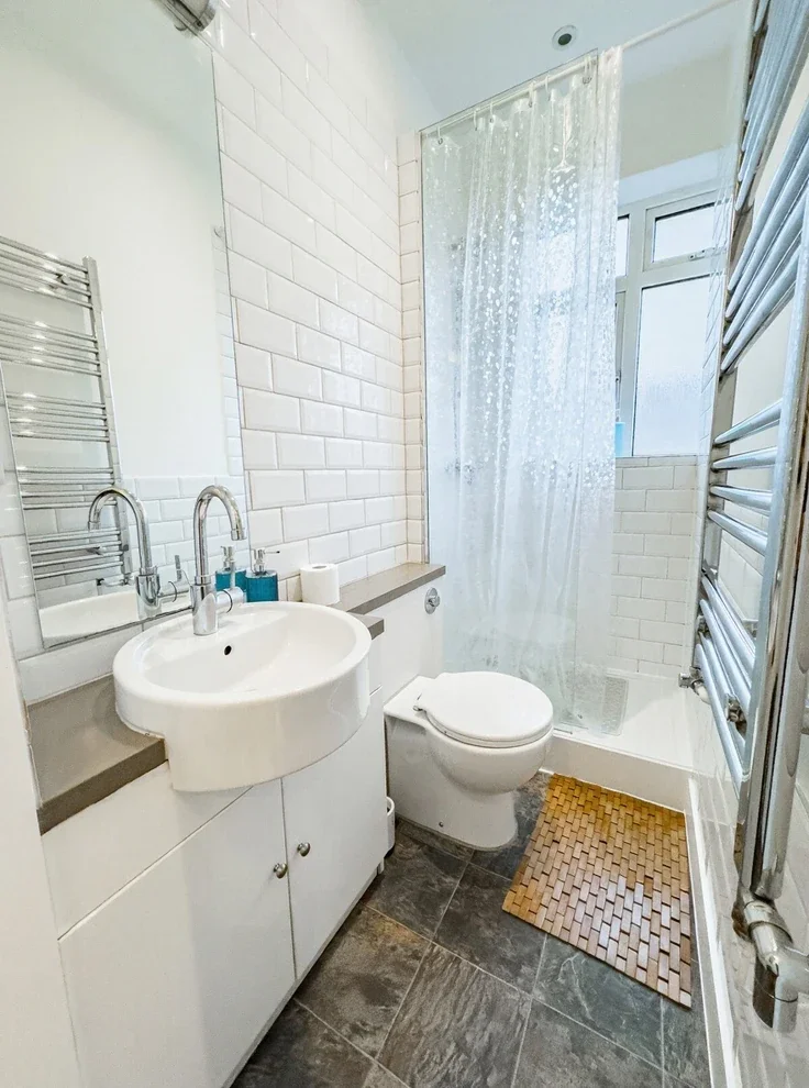 Flat Balfern Street in Greater London