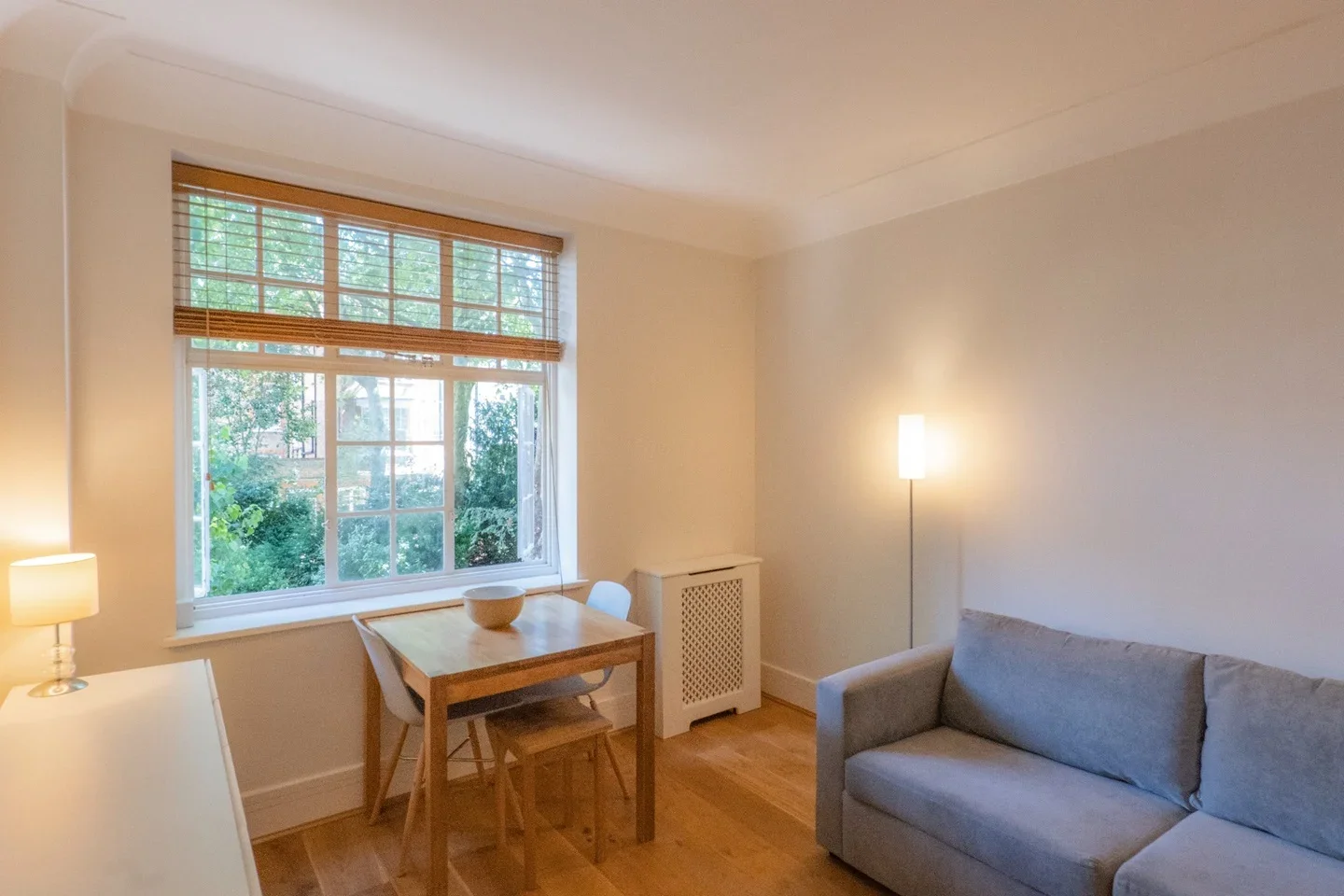 Flat Drayton Gardens in Greater London