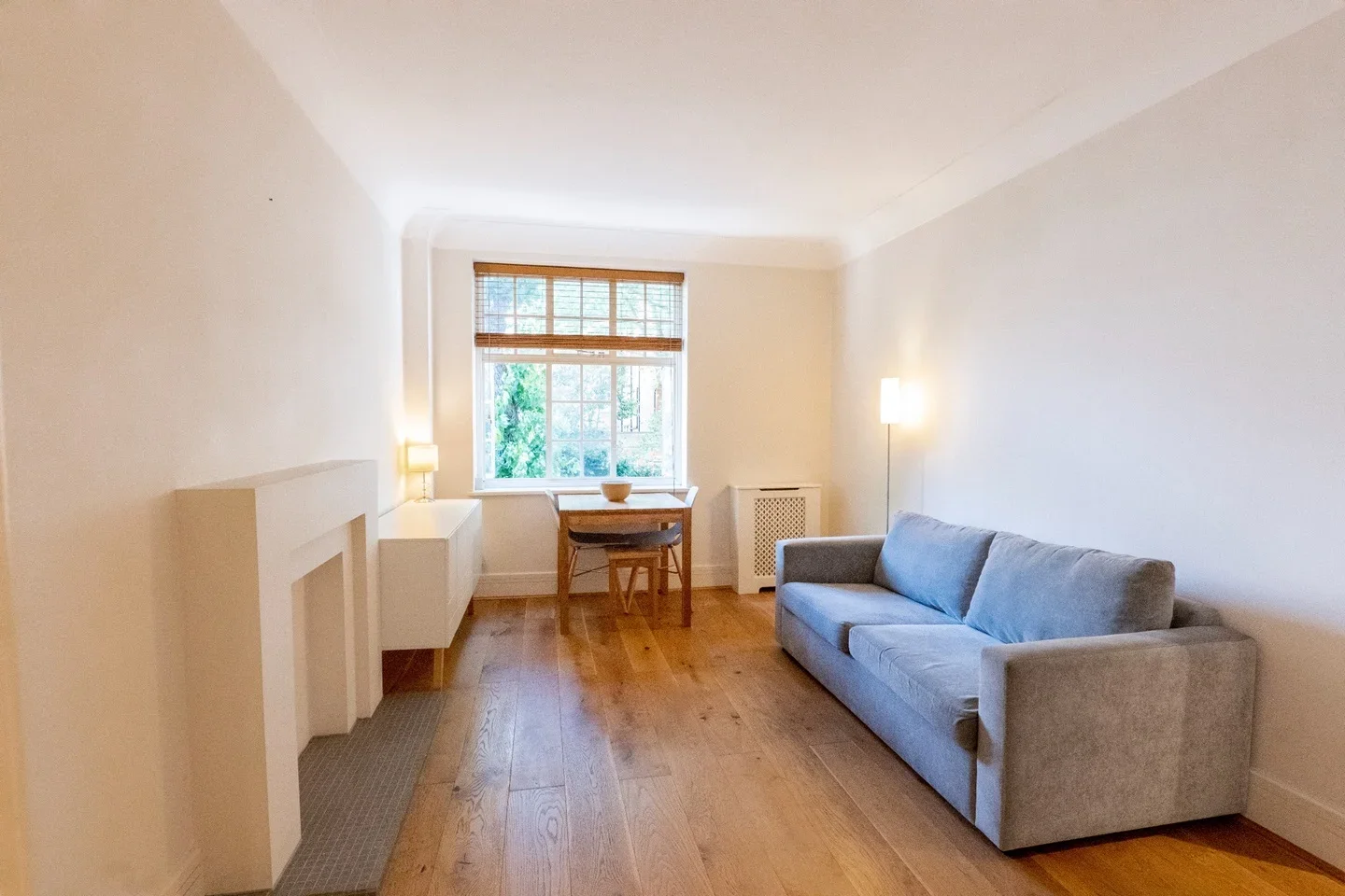 Flat Drayton Gardens in Greater London