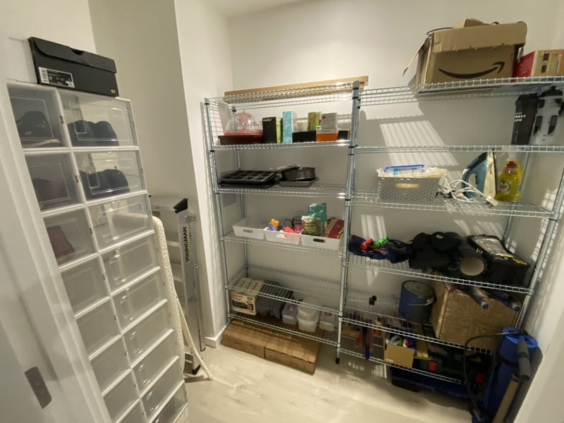 Room Heartwell Avenue in Greater London