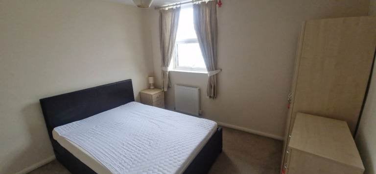 Room Orchard Street in Ipswich