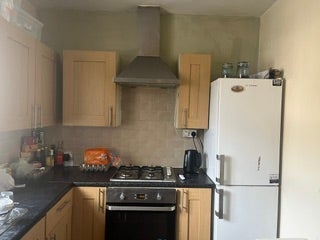 Room Lindley Street in Greater London