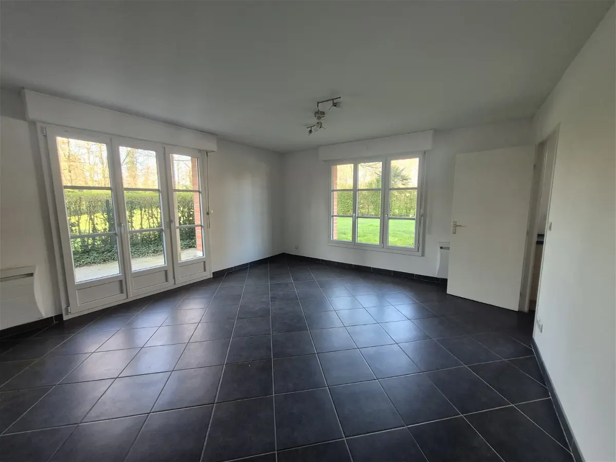 Flat Allée de l'Artois in Lambersart