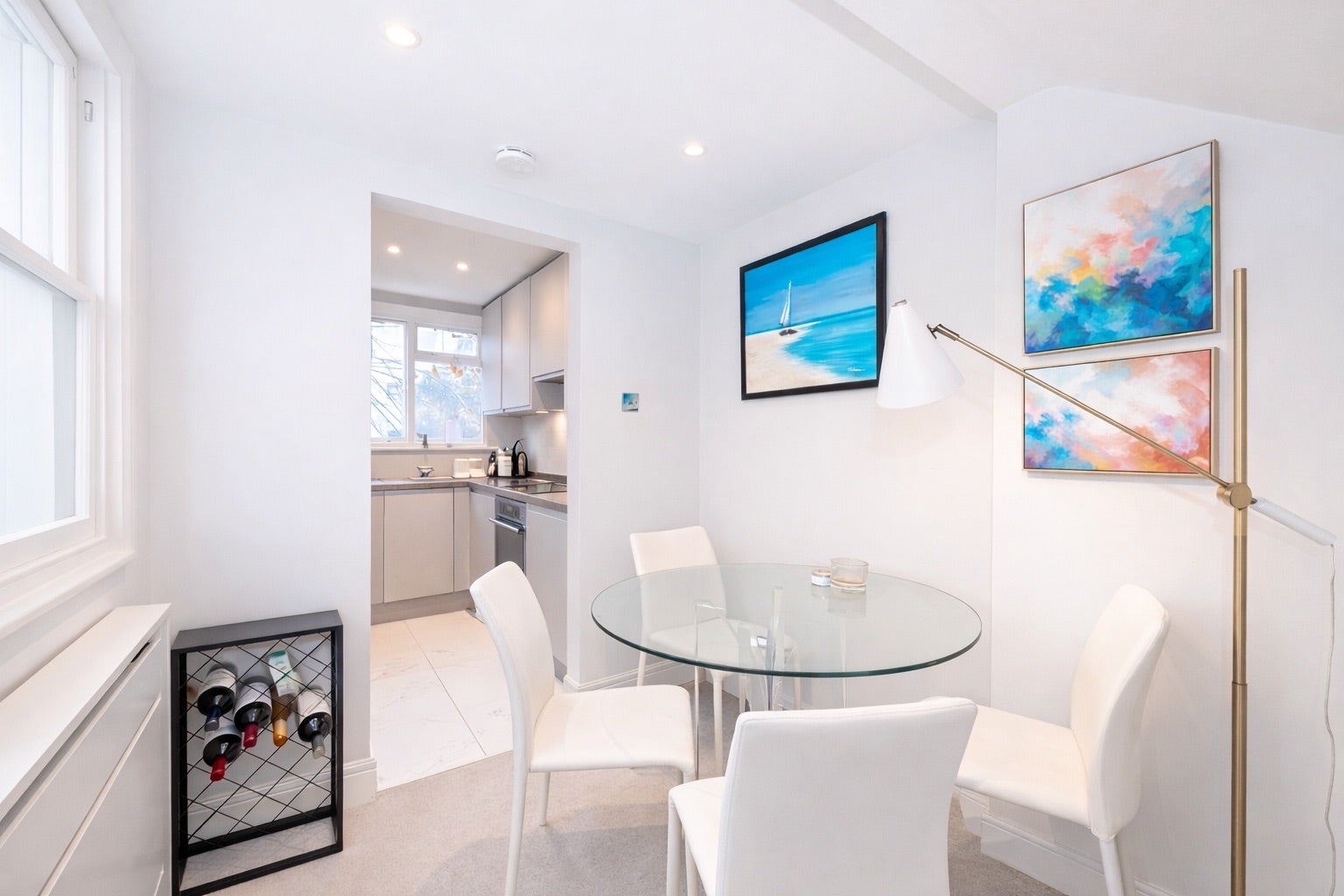 Flat Blenheim Crescent in Greater London