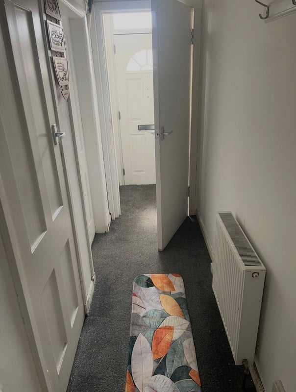 Room Stenhouse Avenue in City of Edinburgh