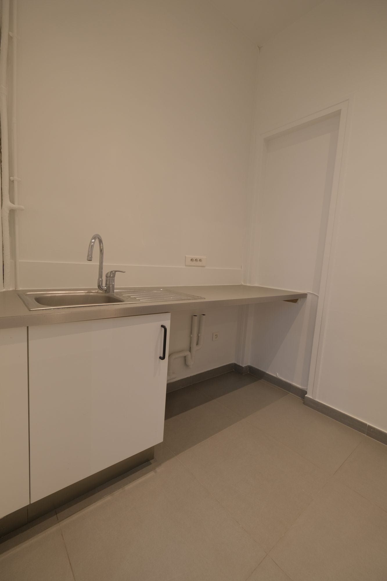 Flat Rue Marbeuf in Paris