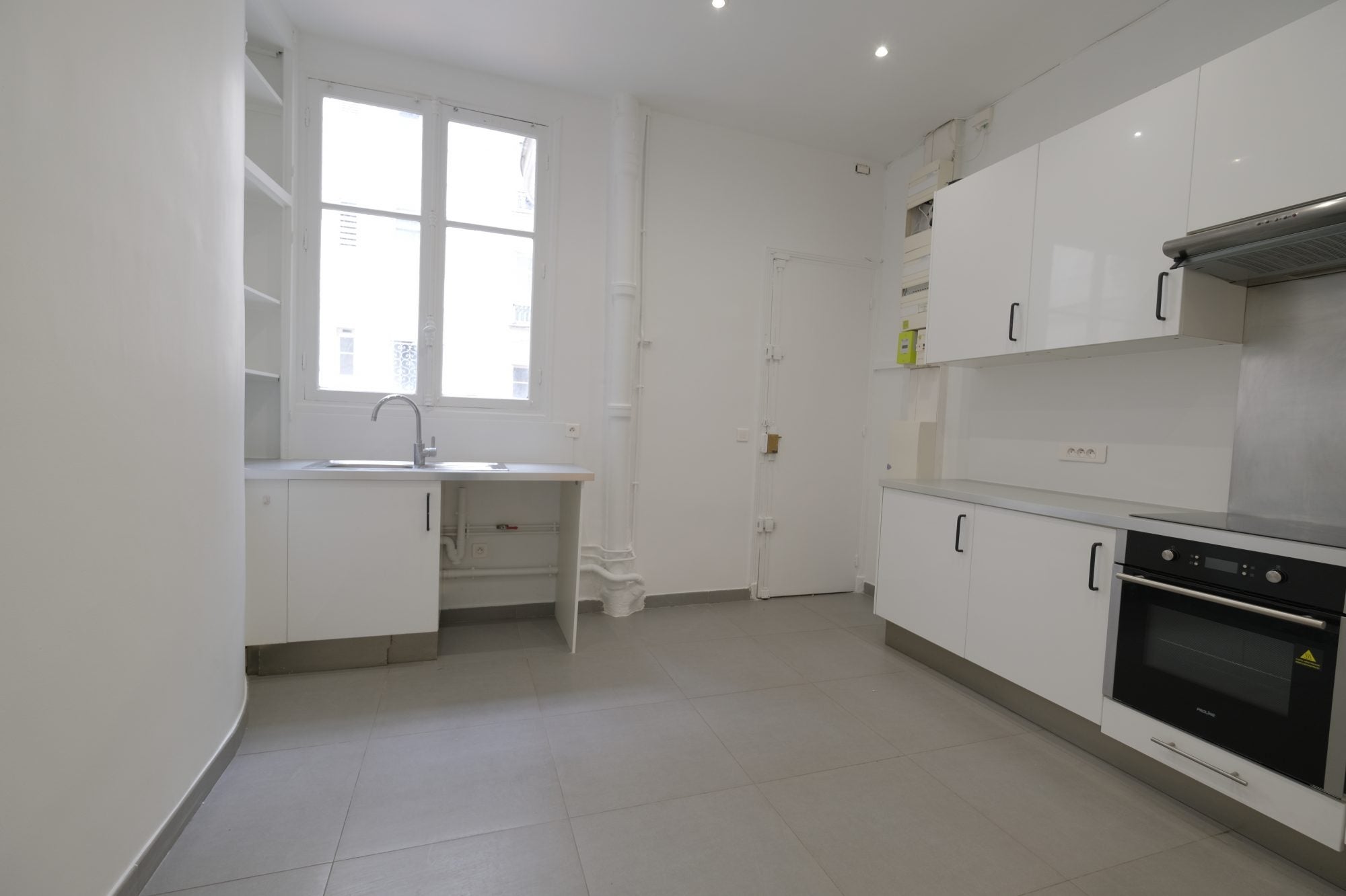 Appartement Rue Germaine de Staël à Paris
