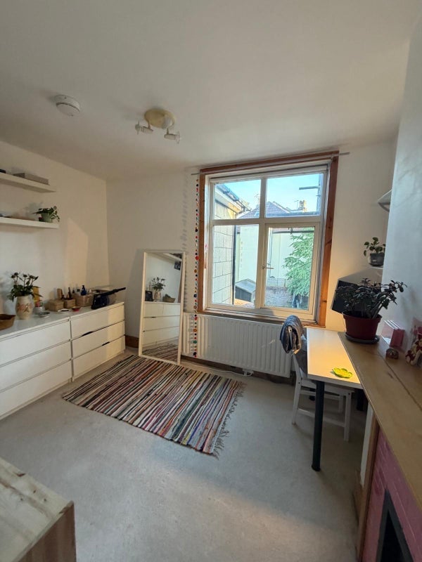 Room Linden Road in Bristol