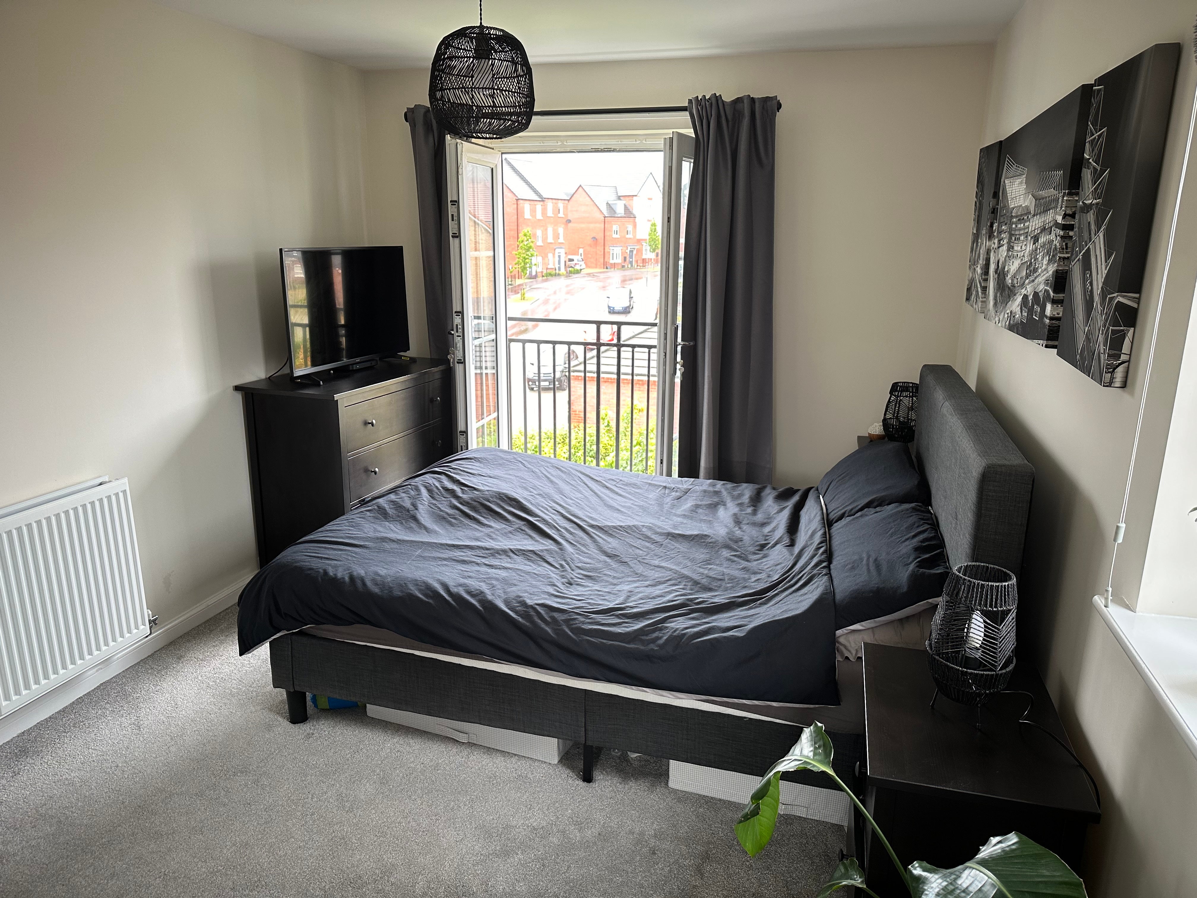 Flat Cicero Crescent in Milton Keynes