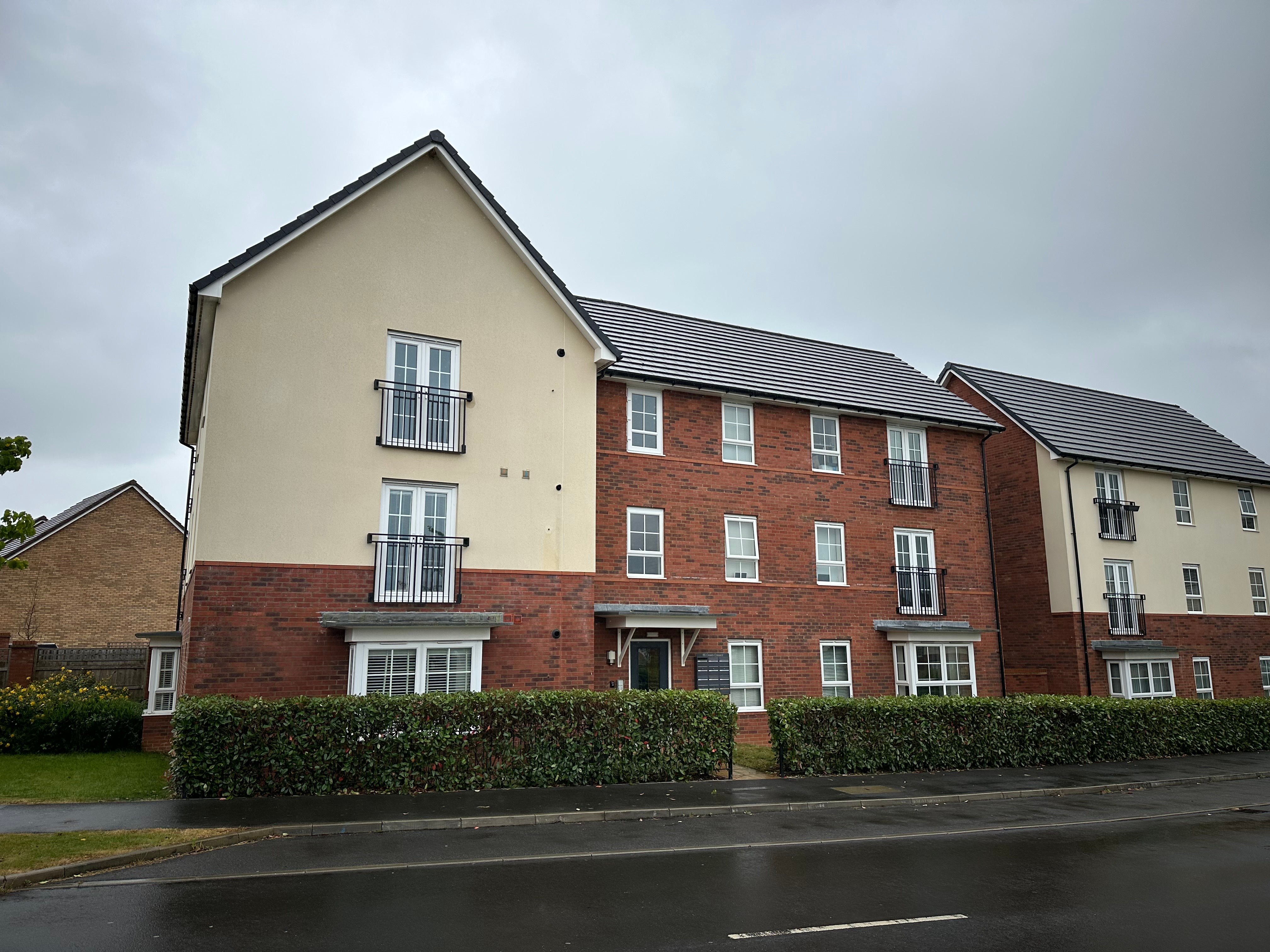 Flat Cicero Crescent in Milton Keynes