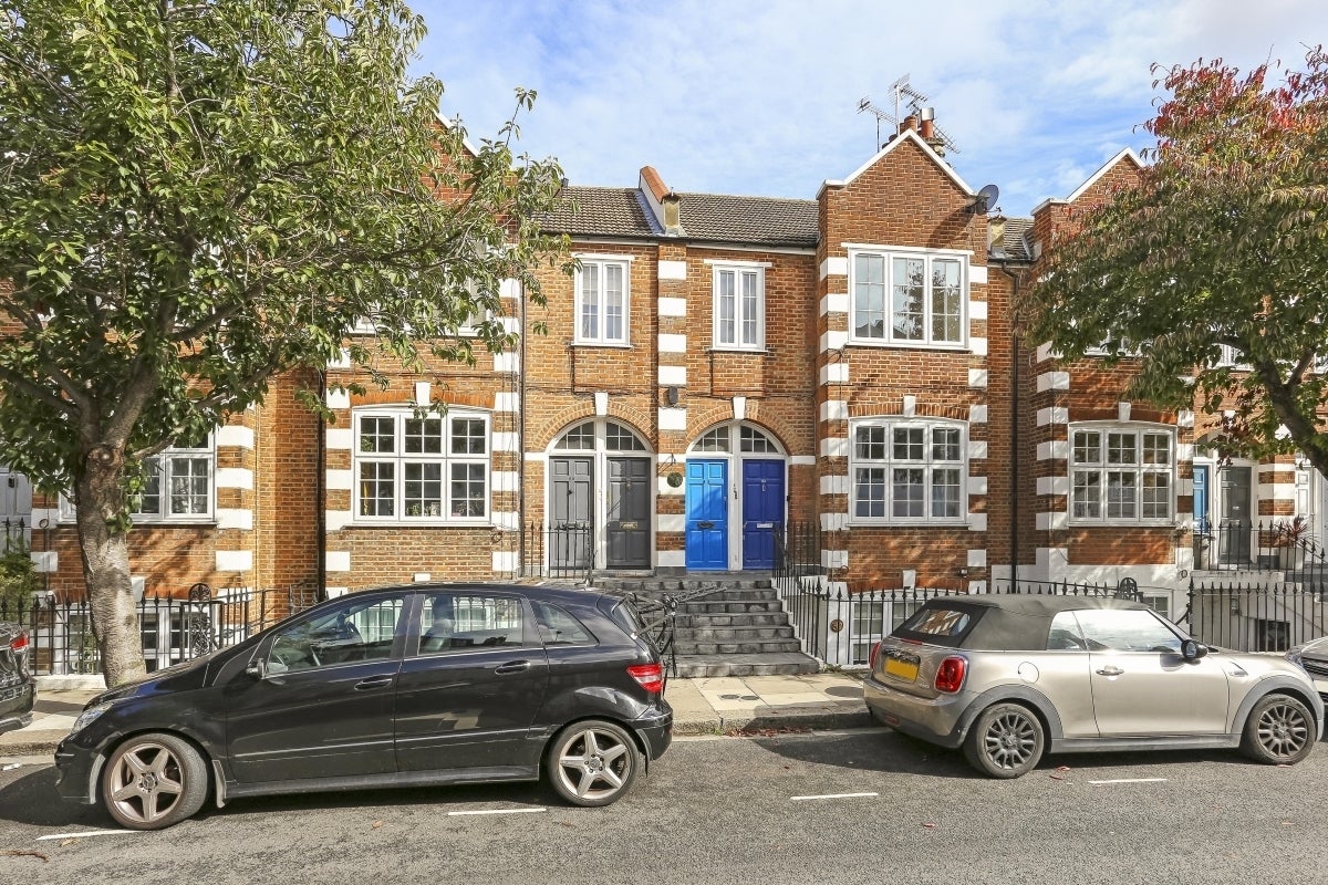 Flat Tamworth Street in Greater London