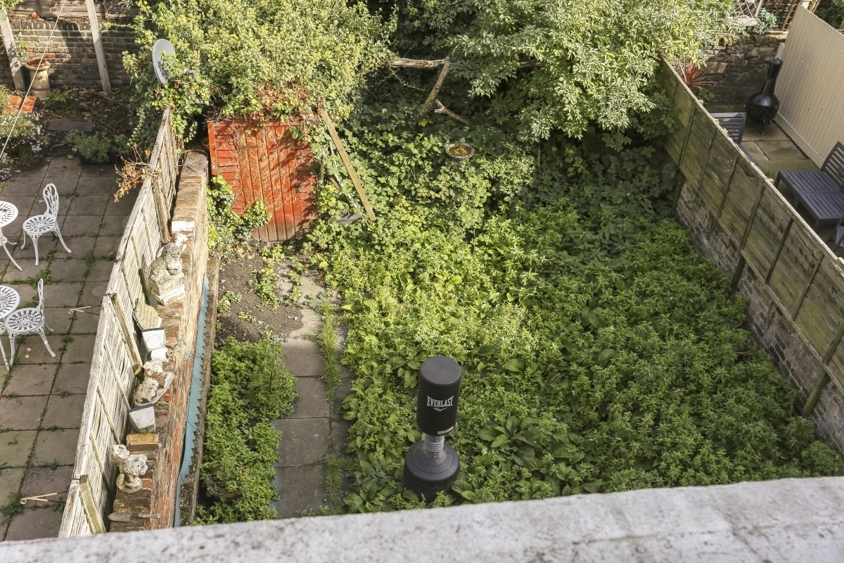 Flat Tamworth Street in Greater London