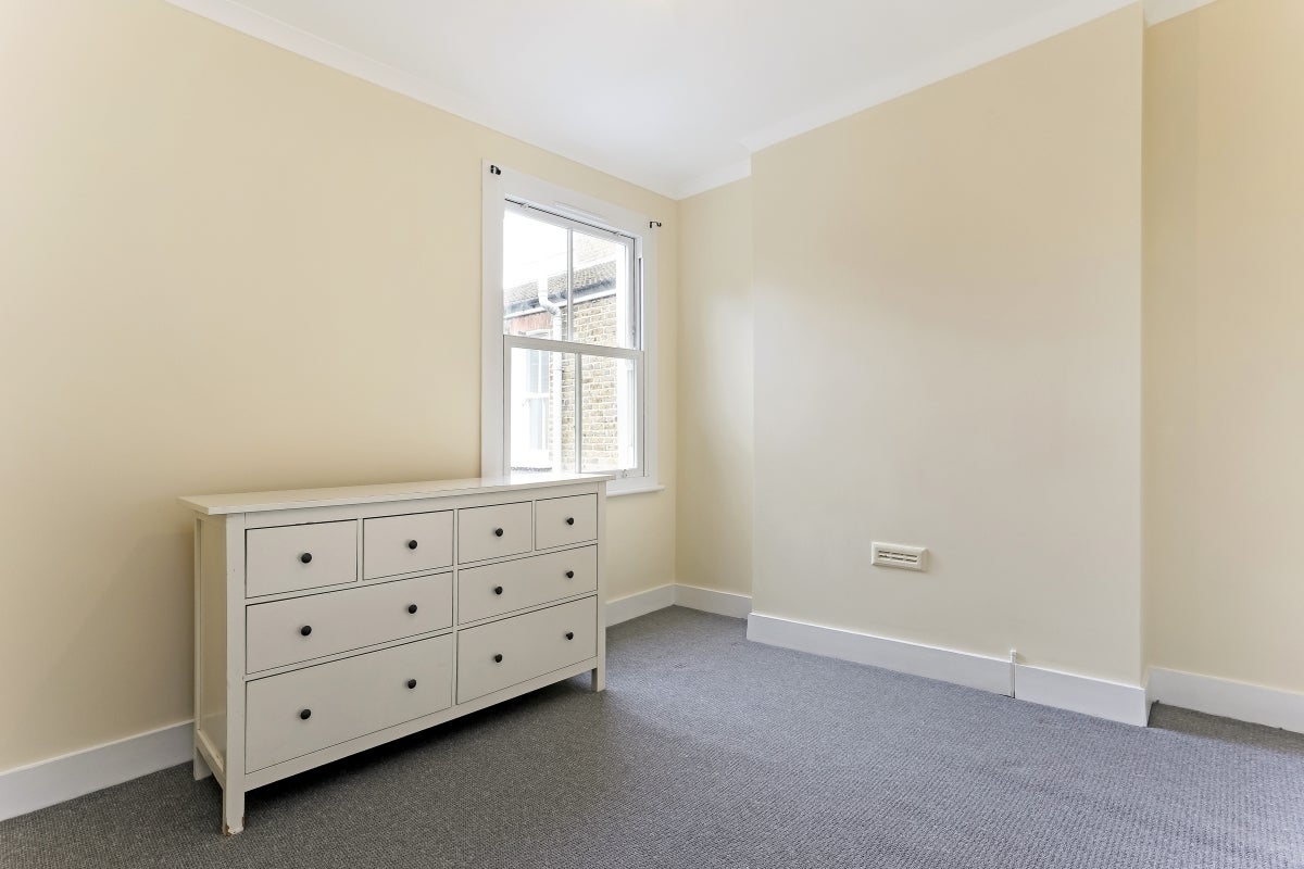 Flat Tamworth Street in Greater London