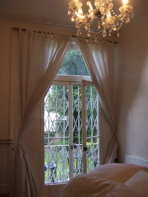 Flat Shooters Hill Road in Greater London