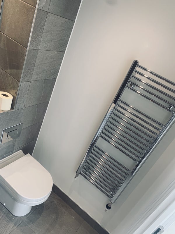 Room Scena Way in Greater London