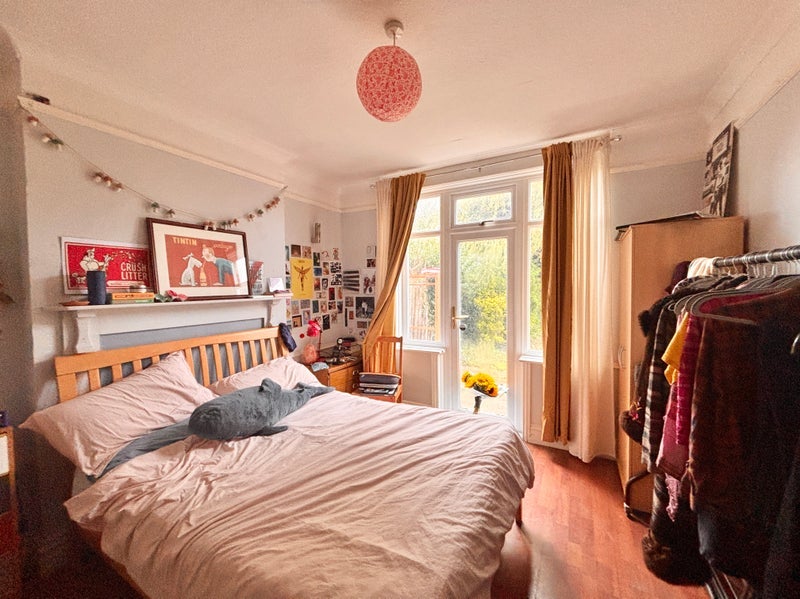 Room Bengal Road in Bournemouth