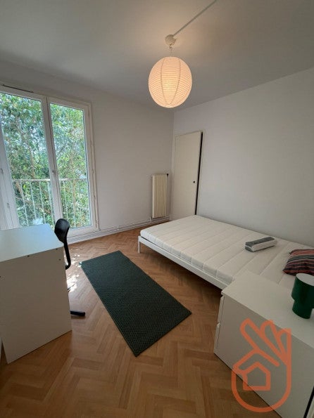 Flat Place de Martigues in Toulouse