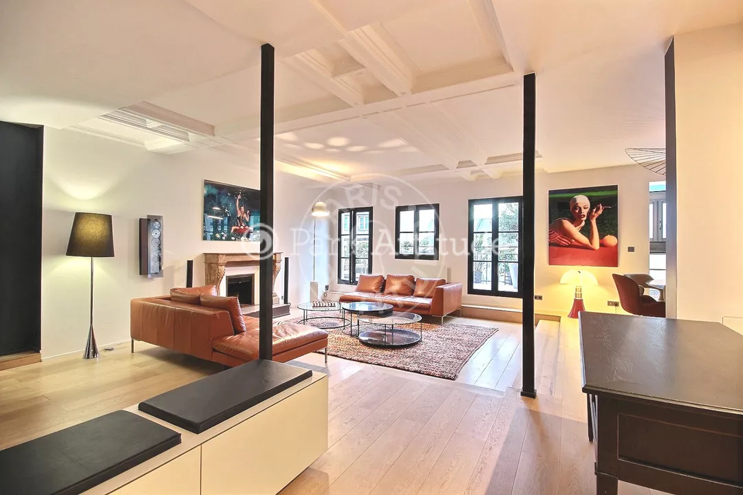 Flat Rue d'Hauteville in Paris