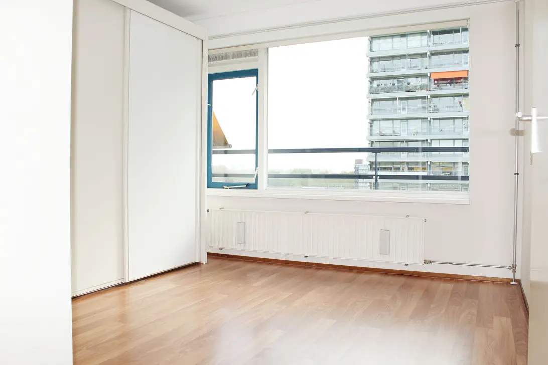 Appartement G.B. Shawplaats 298 in Rotterdam