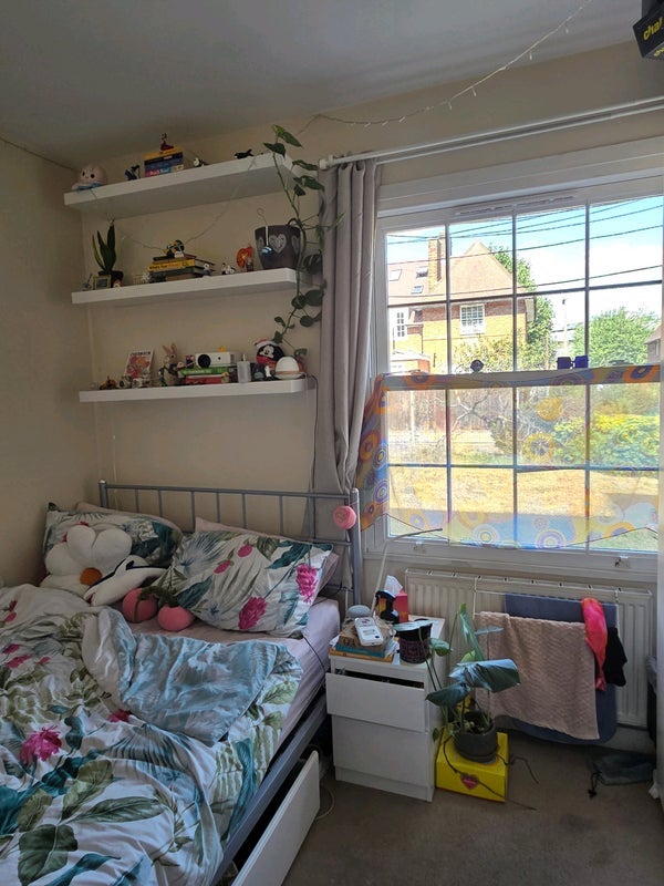 Room Wulfstan Street in Greater London