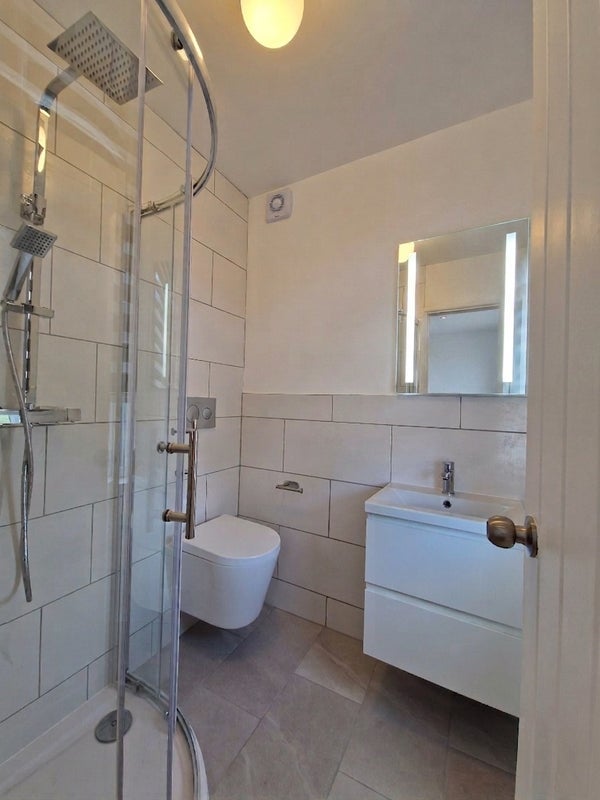 Room Woolmer Gardens in Greater London