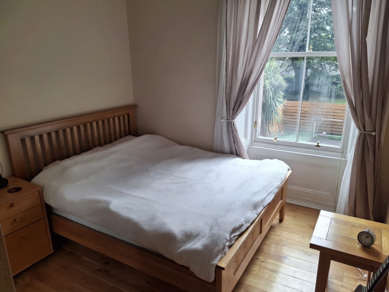 Room Marchmont Crescent in City of Edinburgh