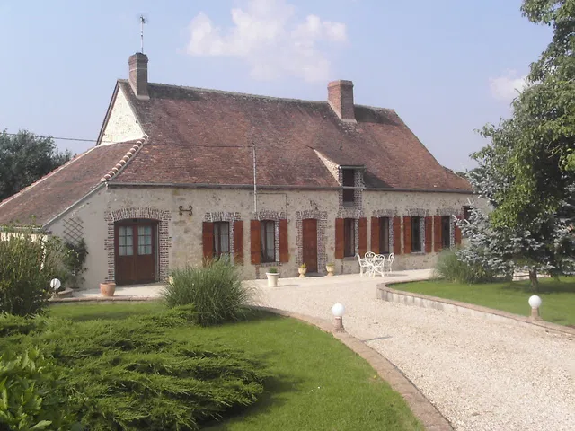 Chambre Rue des Lucas à Saint-Hilaire-les-Andrésis