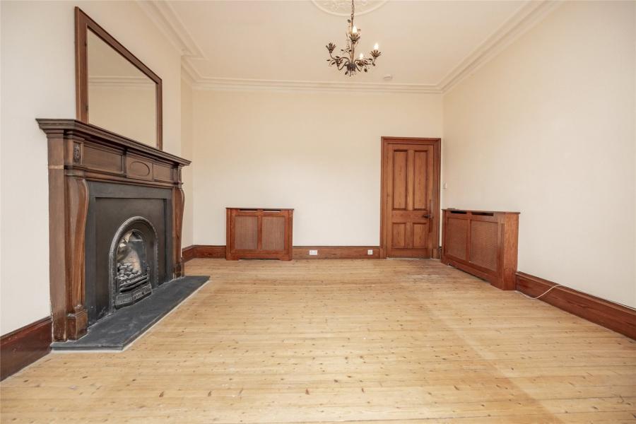 Flat Richmondhill Place in Aberdeen City