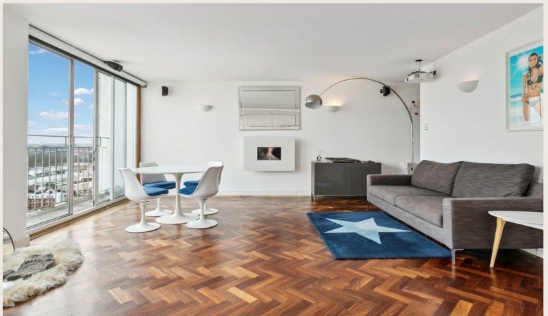 Room Notting Hill Gate in Greater London