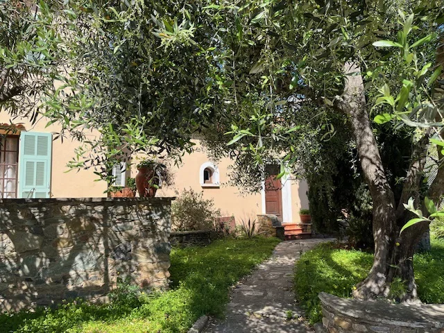 Chambre T 10 à Venzolasca
