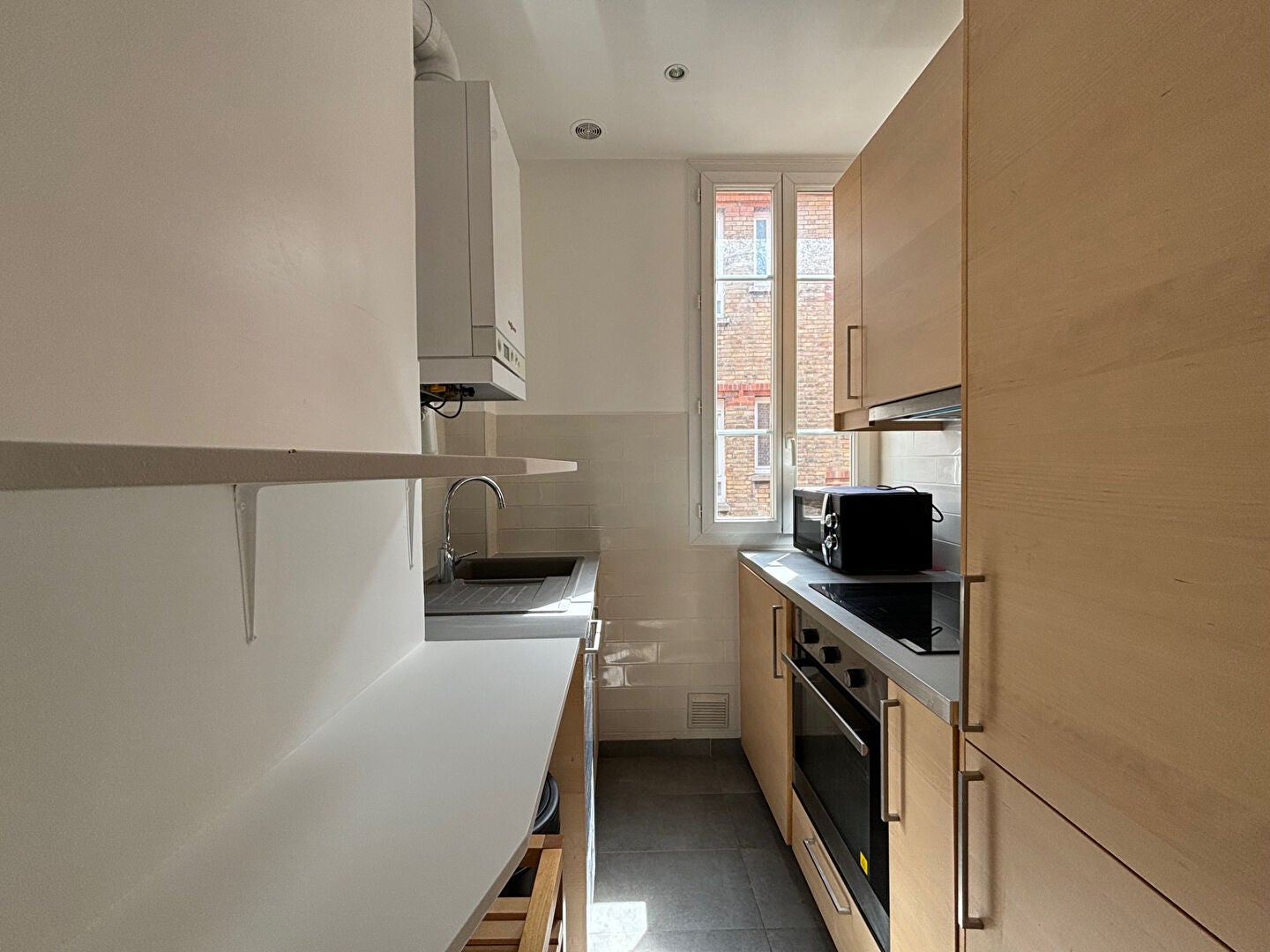 Flat Rue Jean-Jacques Rousseau in Malakoff