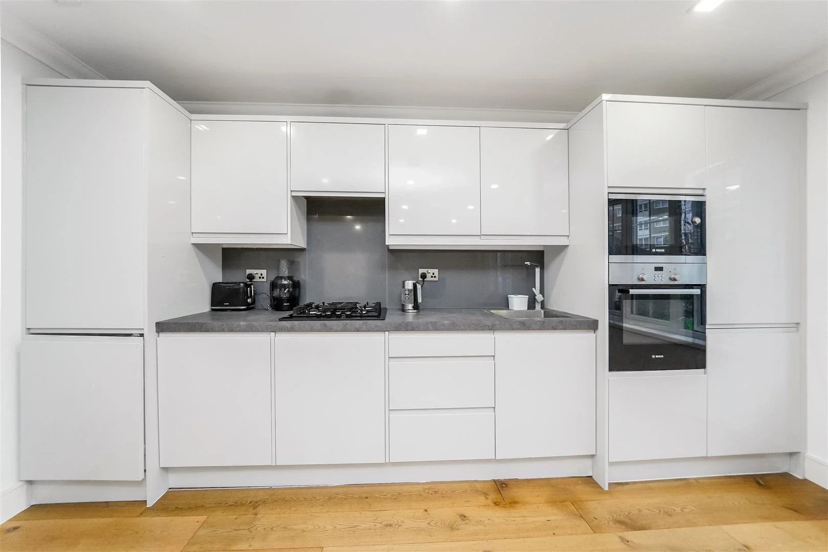 Flat Finsbury Road in Greater London